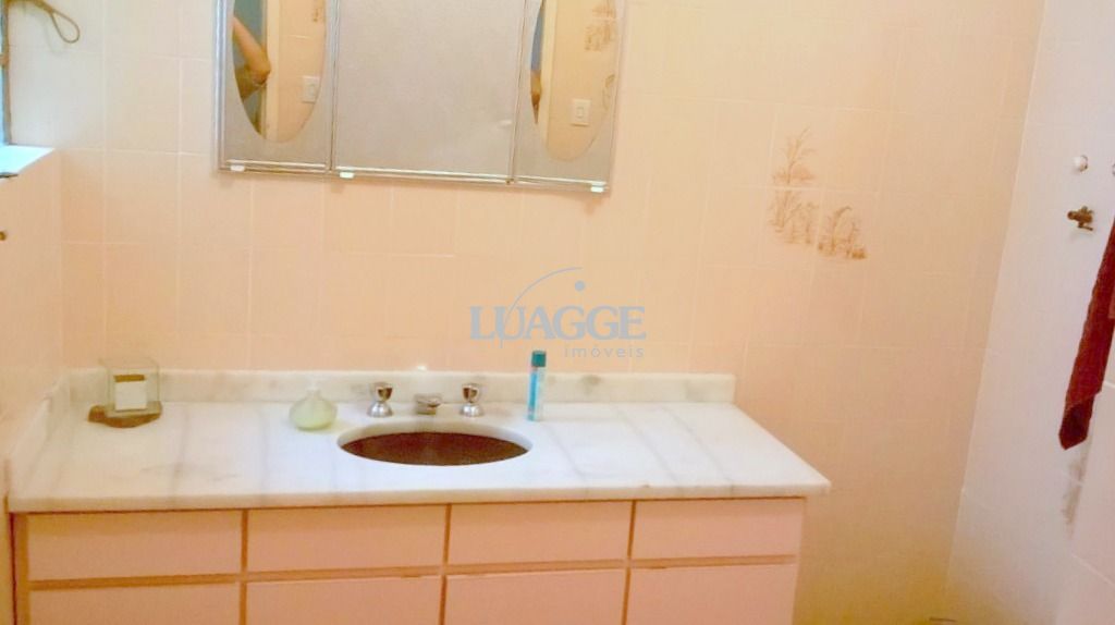 Casa à venda com 3 quartos, 100m² - Foto 13