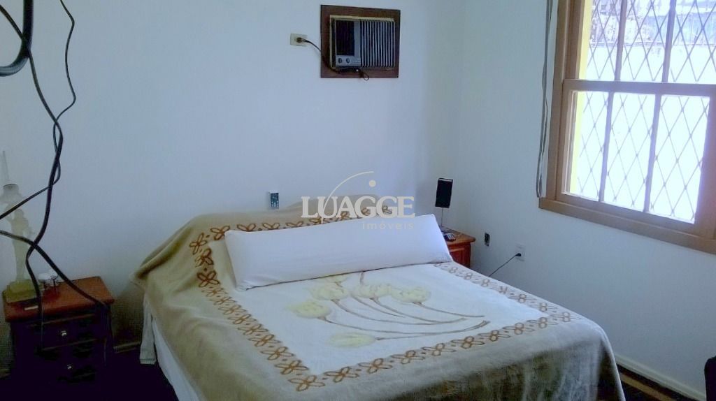 Casa à venda com 3 quartos, 100m² - Foto 8