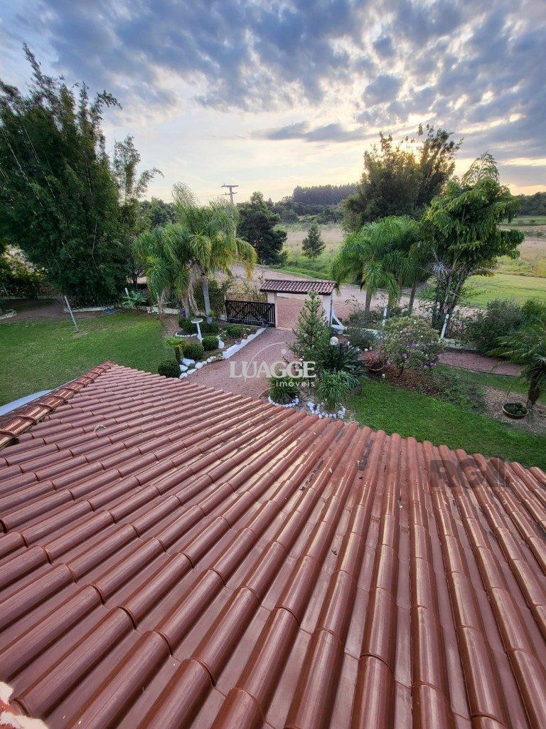 Casa de Condomínio à venda com 4 quartos, 232m² - Foto 34