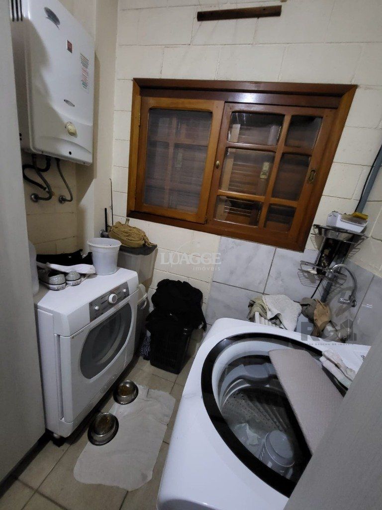 Casa de Condomínio à venda com 4 quartos, 232m² - Foto 35