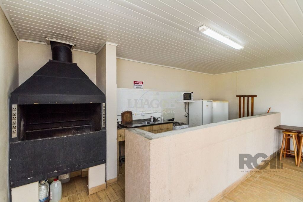 Apartamento à venda com 2 quartos, 40m² - Foto 11