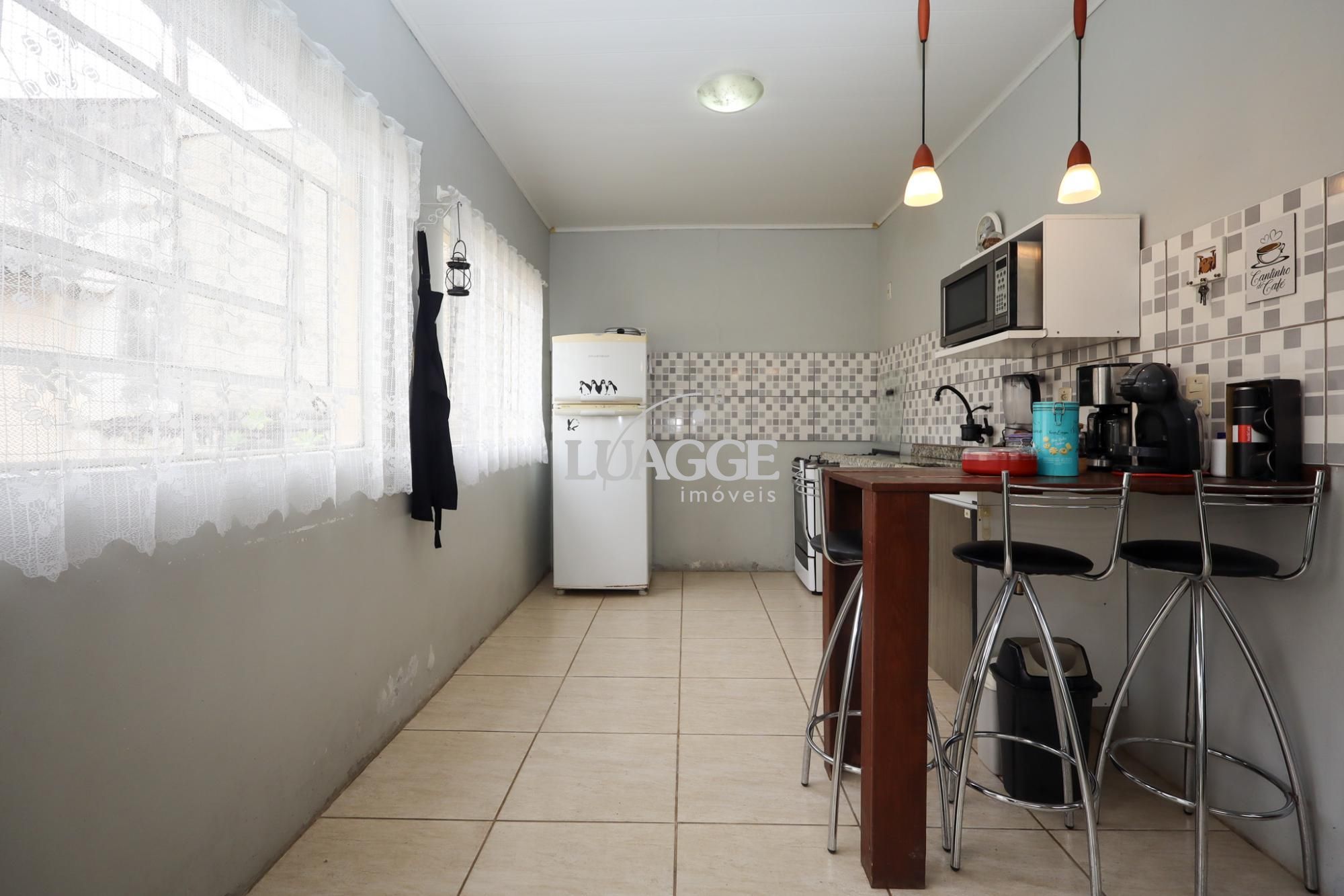 Casa à venda com 3 quartos, 190m² - Foto 18