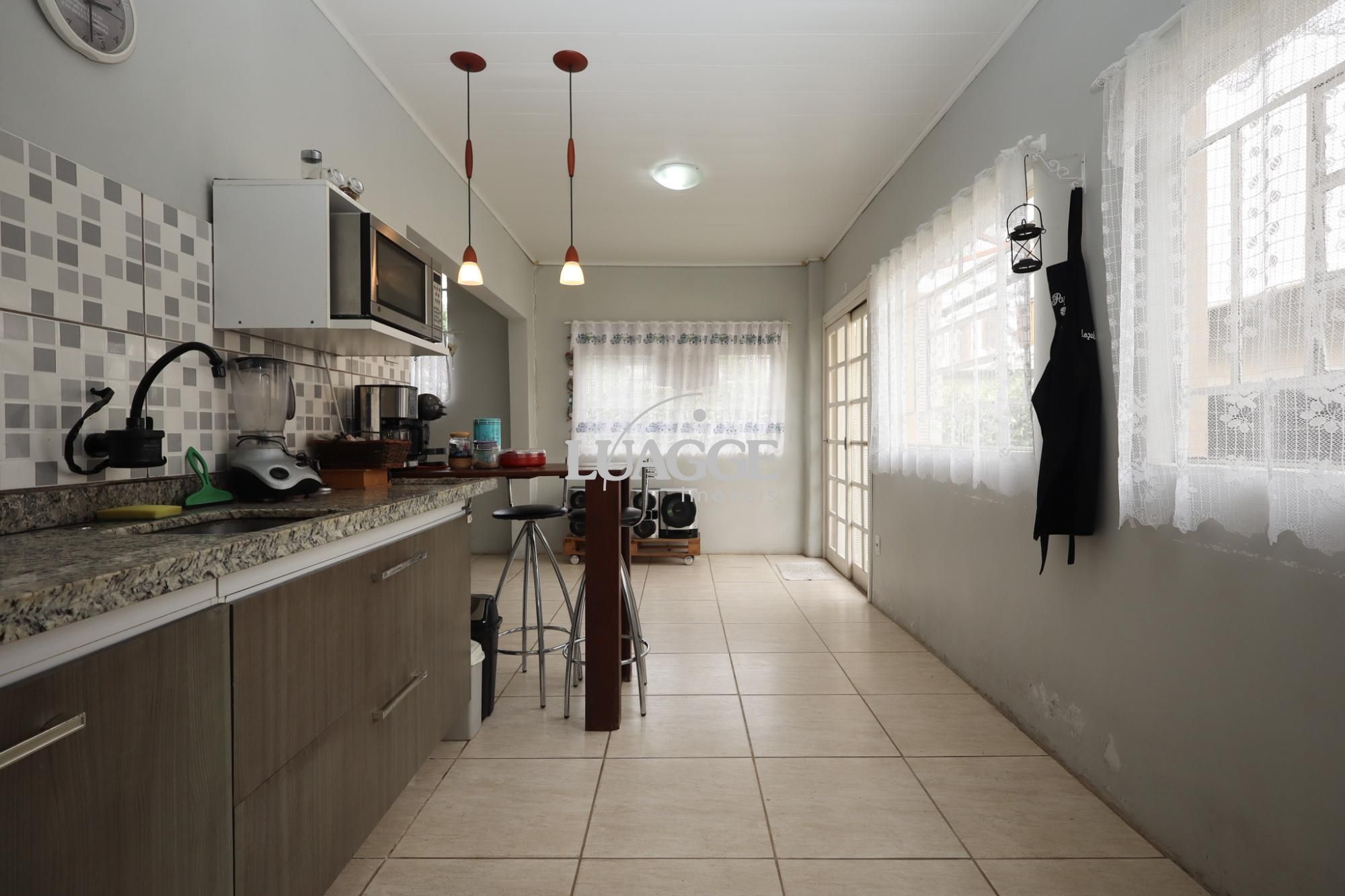 Casa à venda com 3 quartos, 190m² - Foto 19