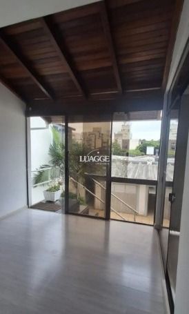Casa à venda com 4 quartos, 346m² - Foto 7