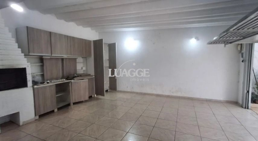 Casa à venda com 4 quartos, 346m² - Foto 6