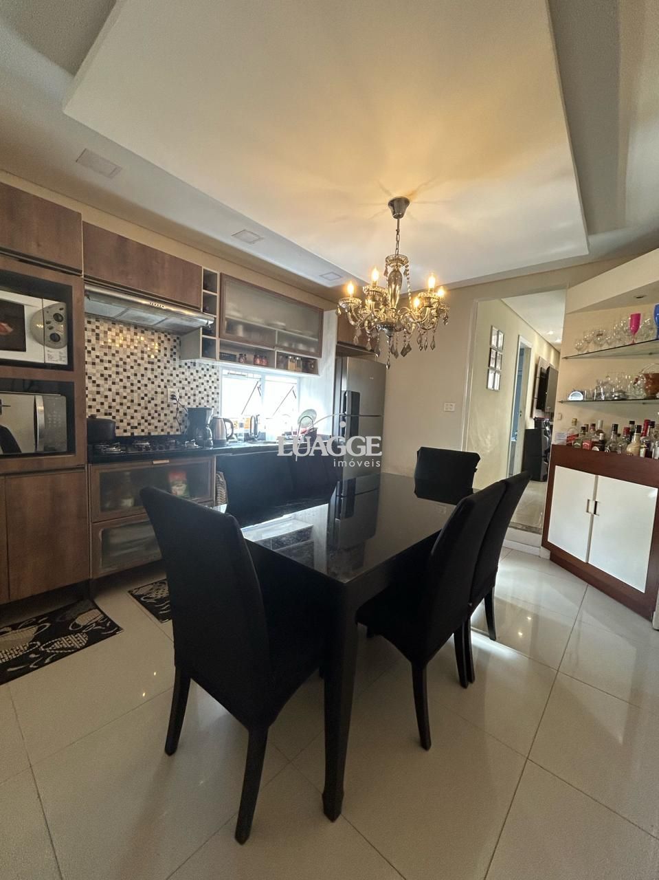 Casa à venda com 4 quartos, 164m² - Foto 4