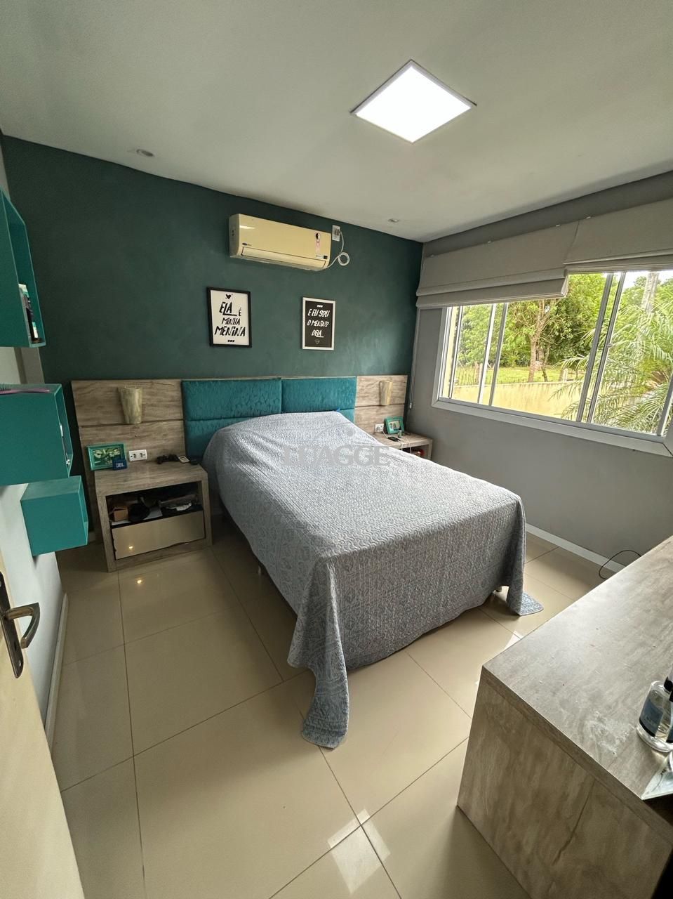 Casa à venda com 4 quartos, 164m² - Foto 19