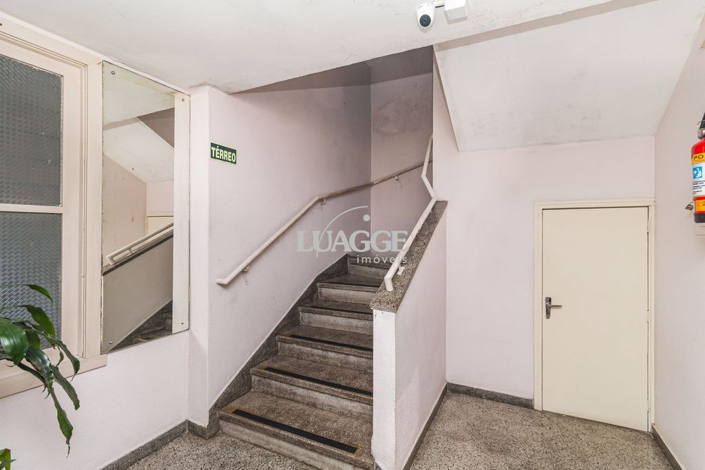 Apartamento à venda com 2 quartos, 60m² - Foto 23
