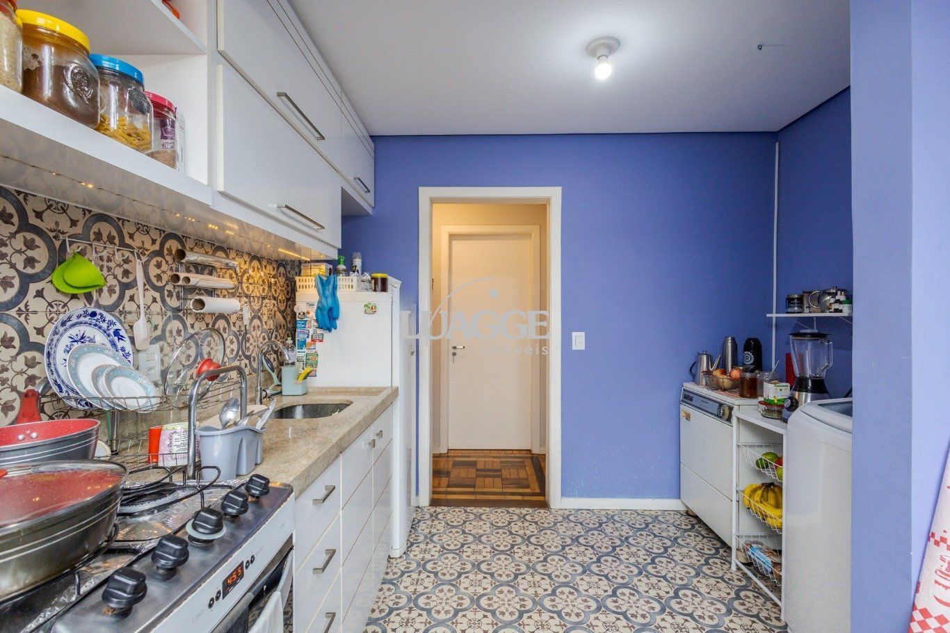 Apartamento à venda com 2 quartos, 70m² - Foto 7