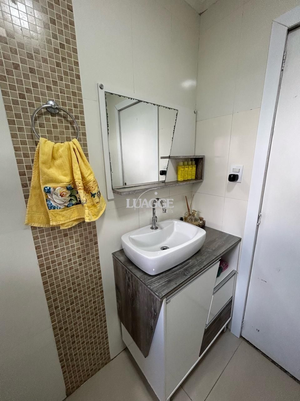 Casa à venda com 4 quartos, 164m² - Foto 7