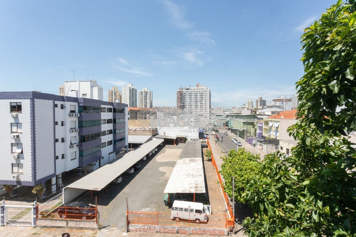 Apartamento à venda com 2 quartos, 60m² - Foto 31