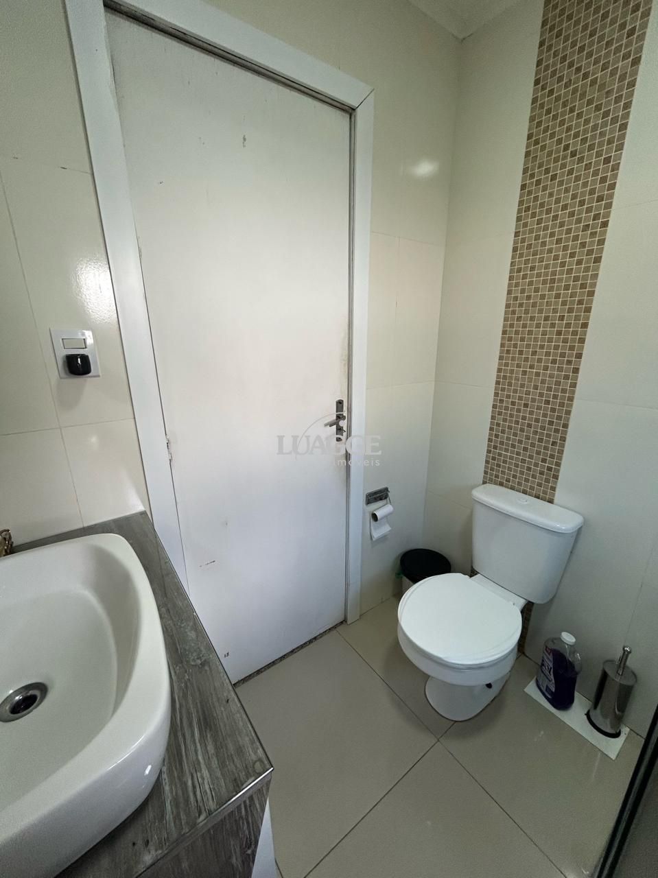 Casa à venda com 4 quartos, 164m² - Foto 6