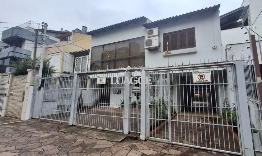 Casa à venda com 4 quartos, 346m² - Foto 11