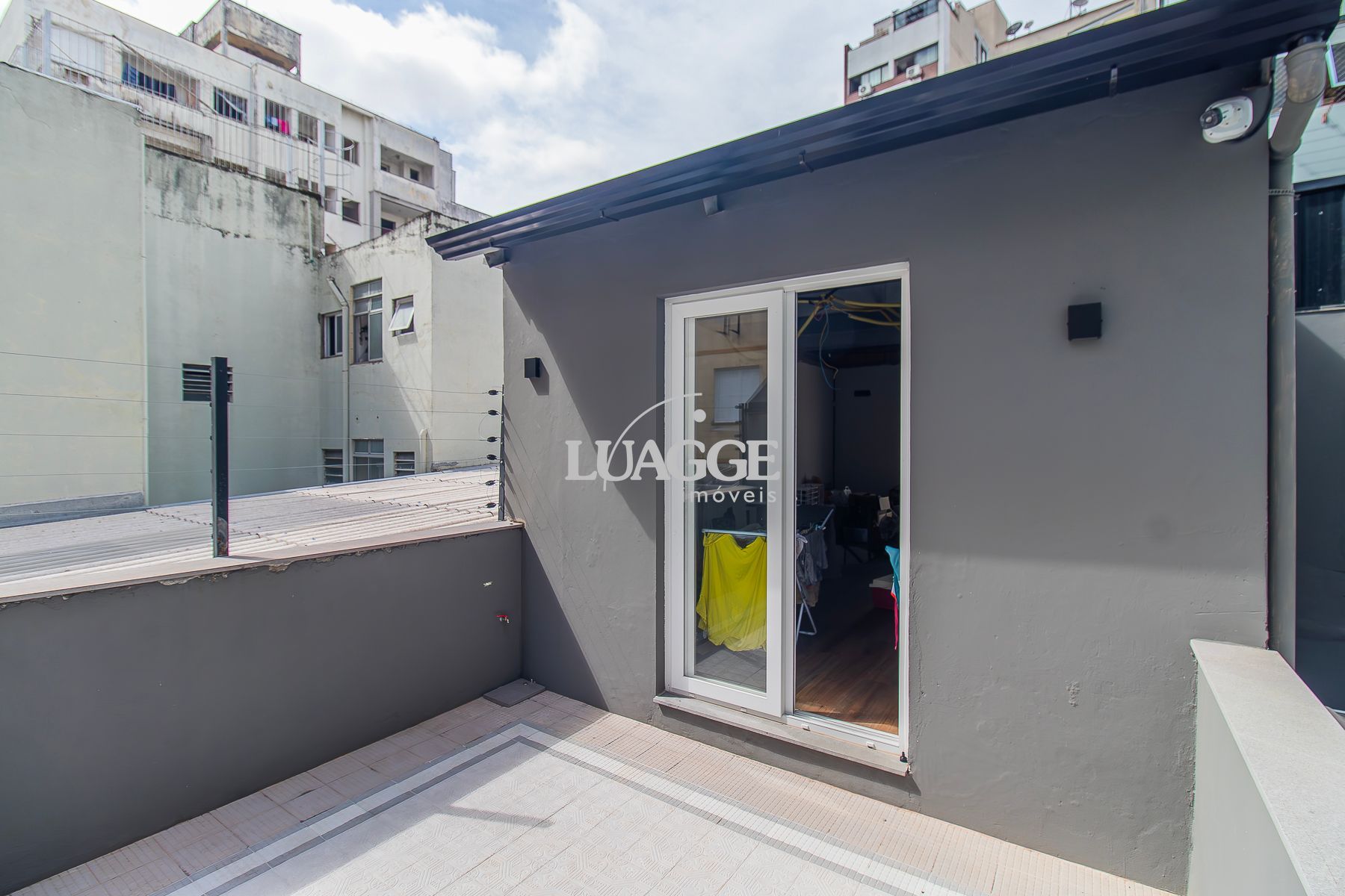 Casa à venda com 4 quartos, 2m² - Foto 40