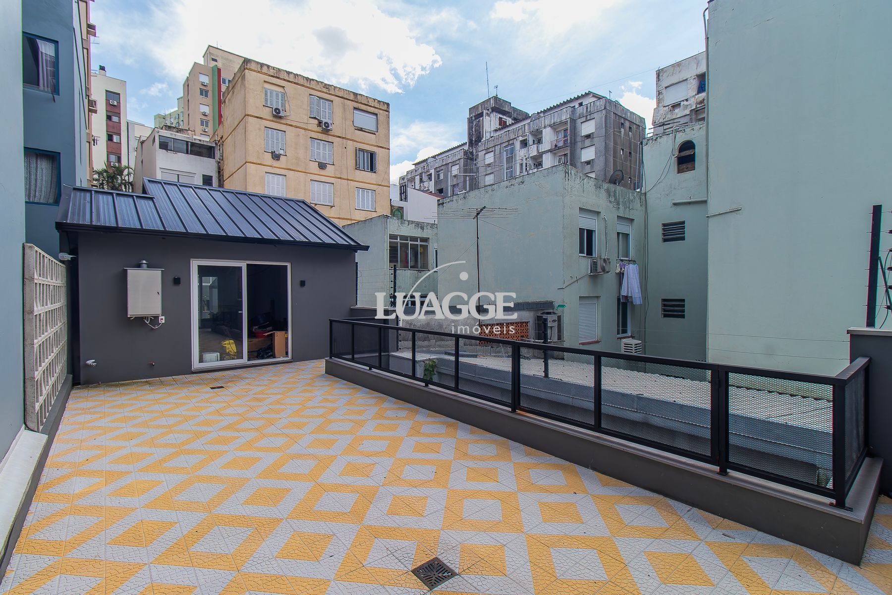 Casa à venda com 4 quartos, 2m² - Foto 42