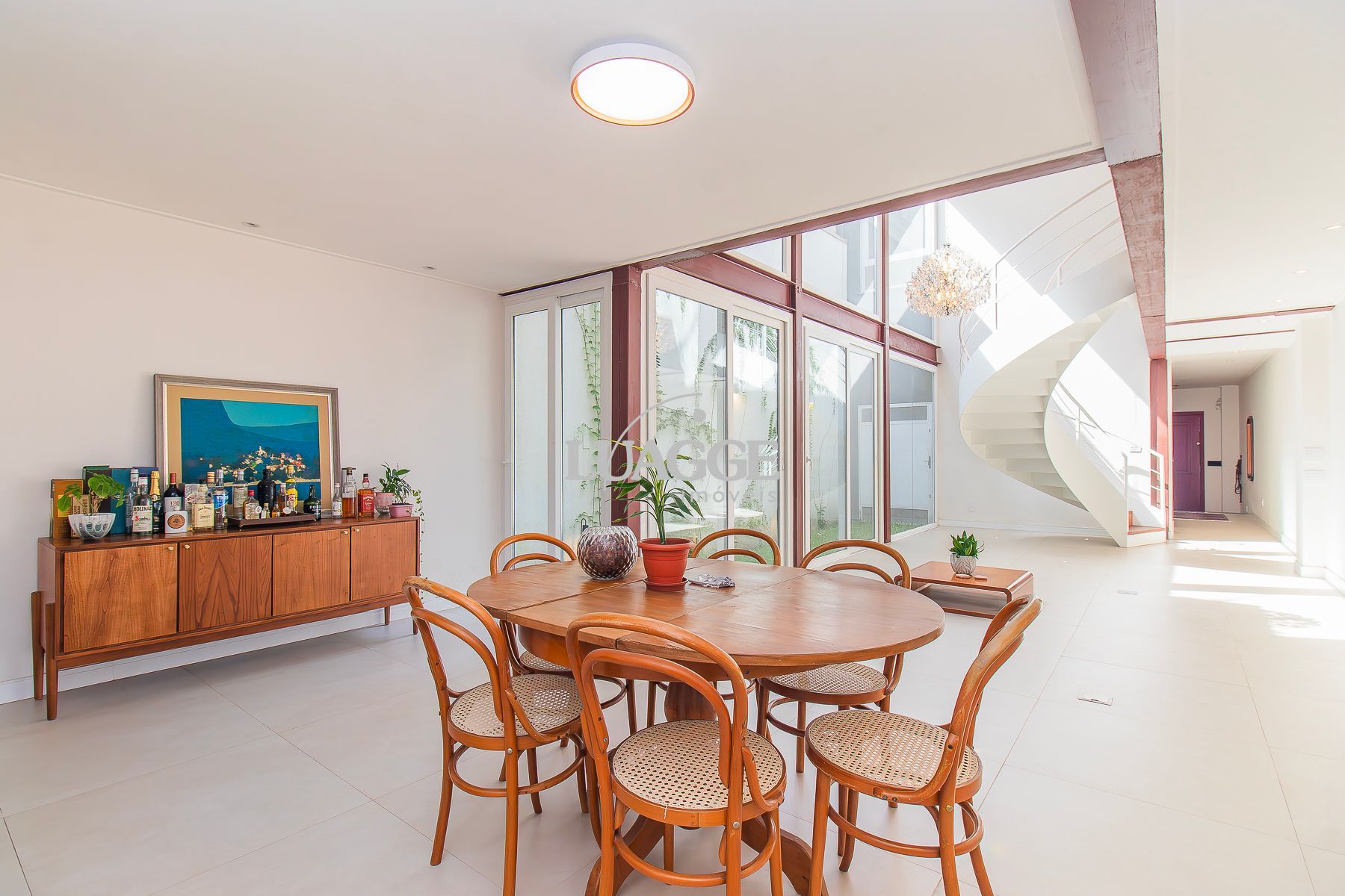 Casa à venda com 4 quartos, 2m² - Foto 9