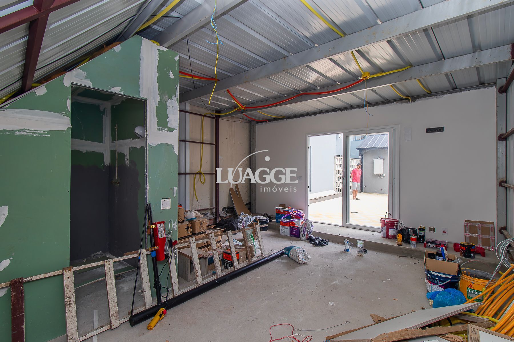 Casa à venda com 4 quartos, 2m² - Foto 41