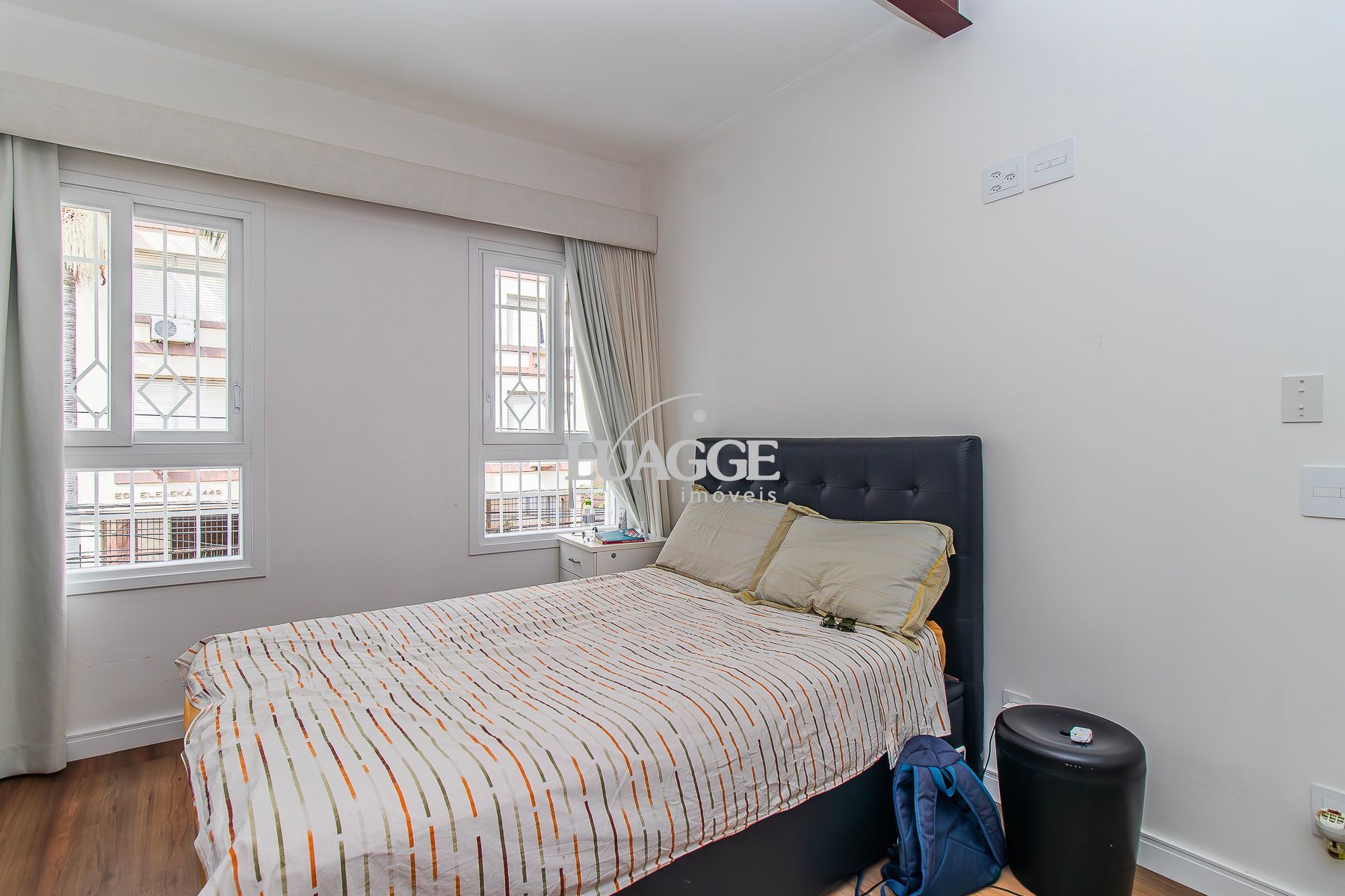 Casa à venda com 4 quartos, 2m² - Foto 31