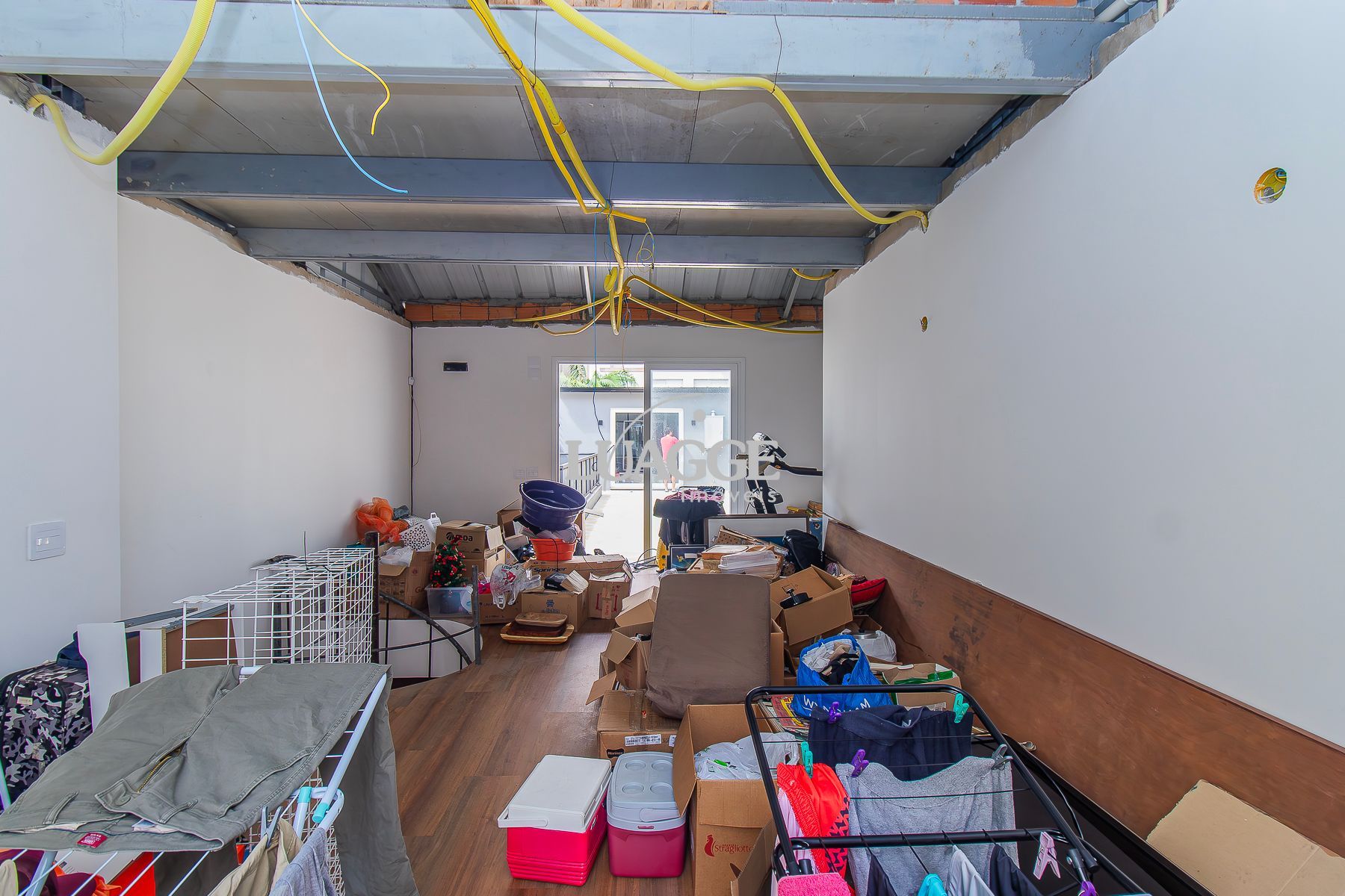 Casa à venda com 4 quartos, 2m² - Foto 35