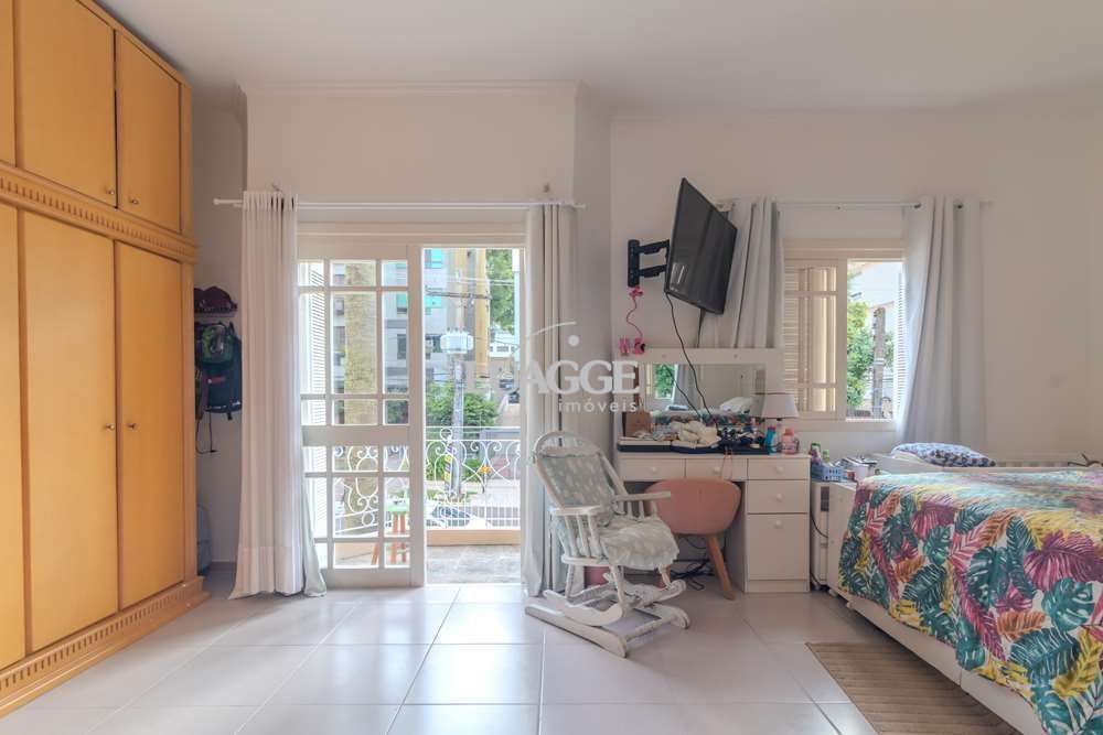 Casa à venda com 3 quartos, 379m² - Foto 17