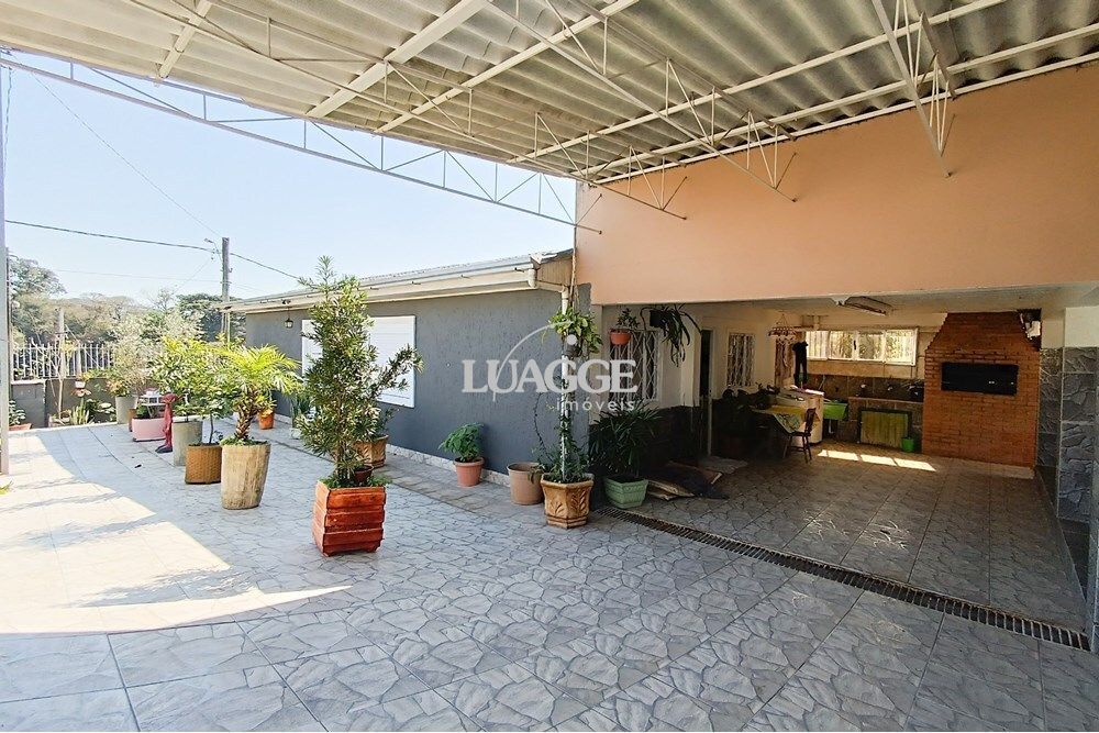 Casa à venda com 7 quartos, 255m² - Foto 9