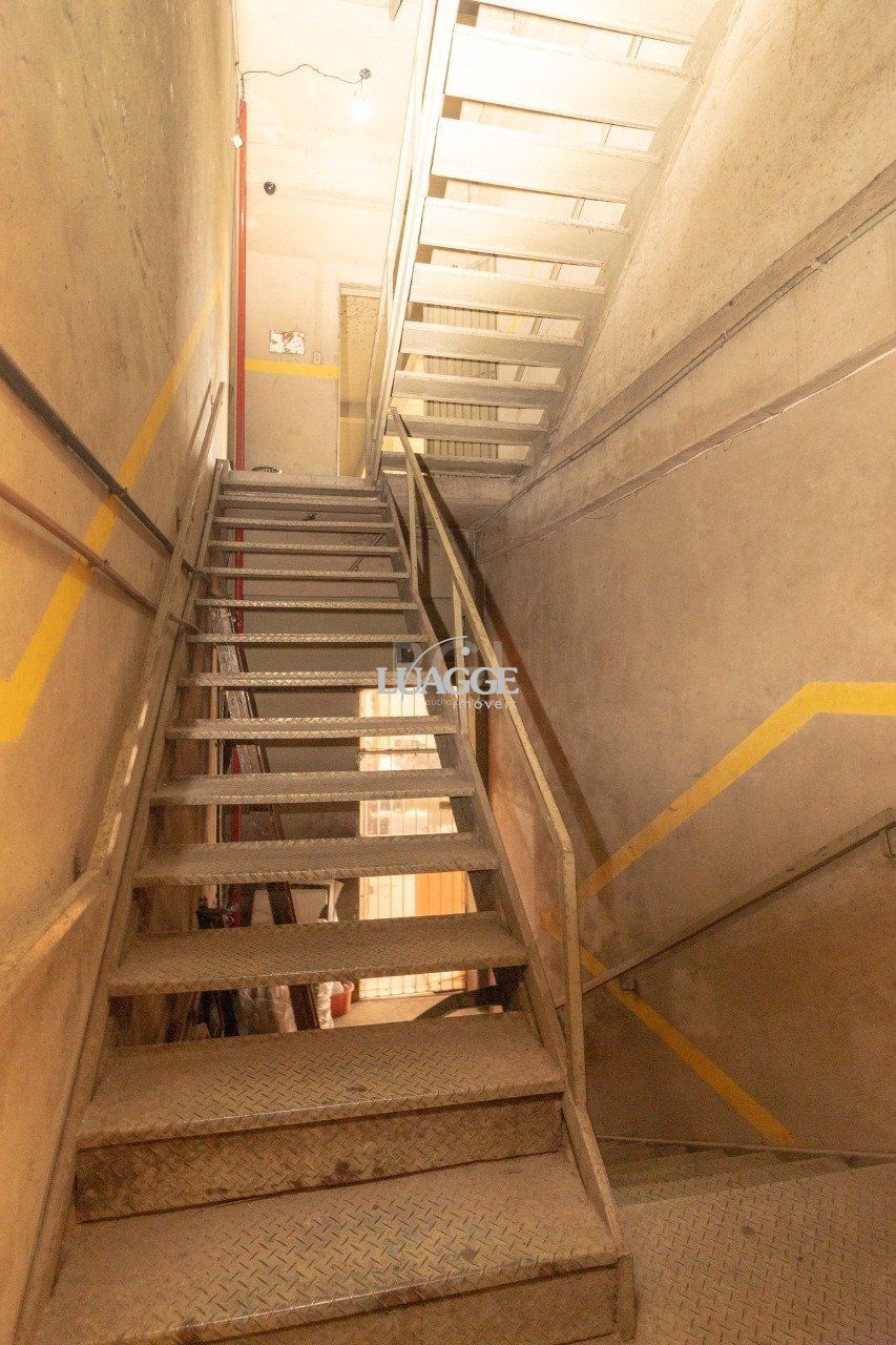 Depósito-Galpão-Armazém à venda, 1699m² - Foto 6