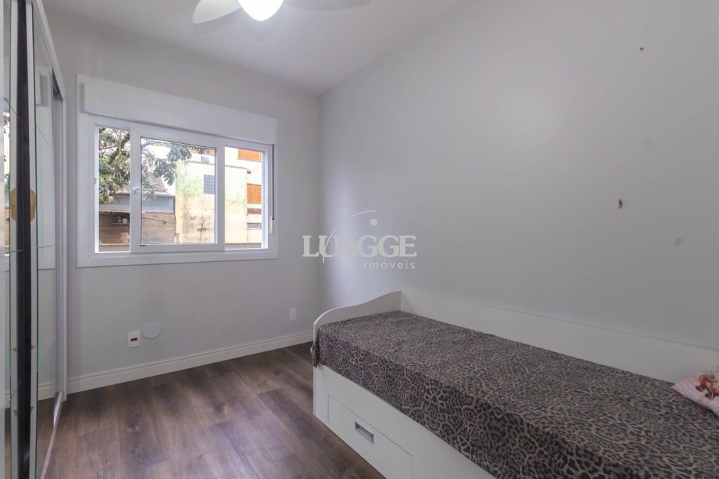 Apartamento à venda com 2 quartos, 62m² - Foto 15