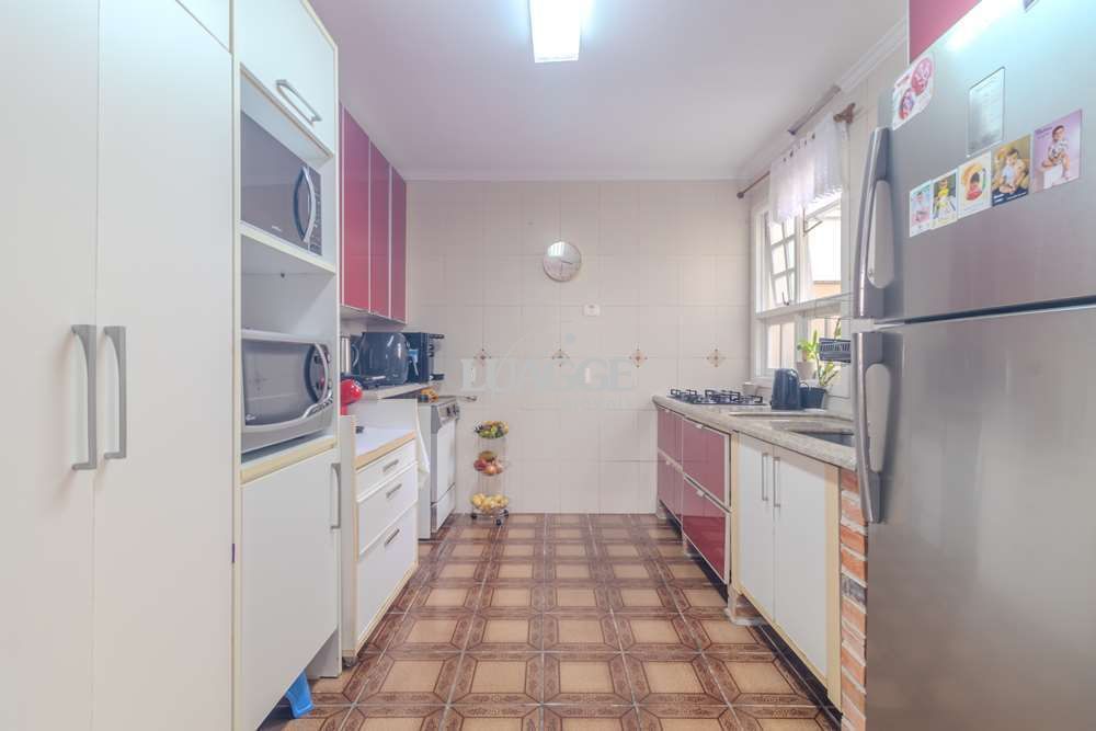 Casa à venda com 3 quartos, 379m² - Foto 43