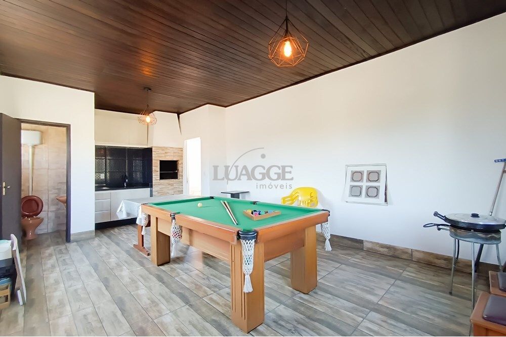 Casa à venda com 7 quartos, 255m² - Foto 63