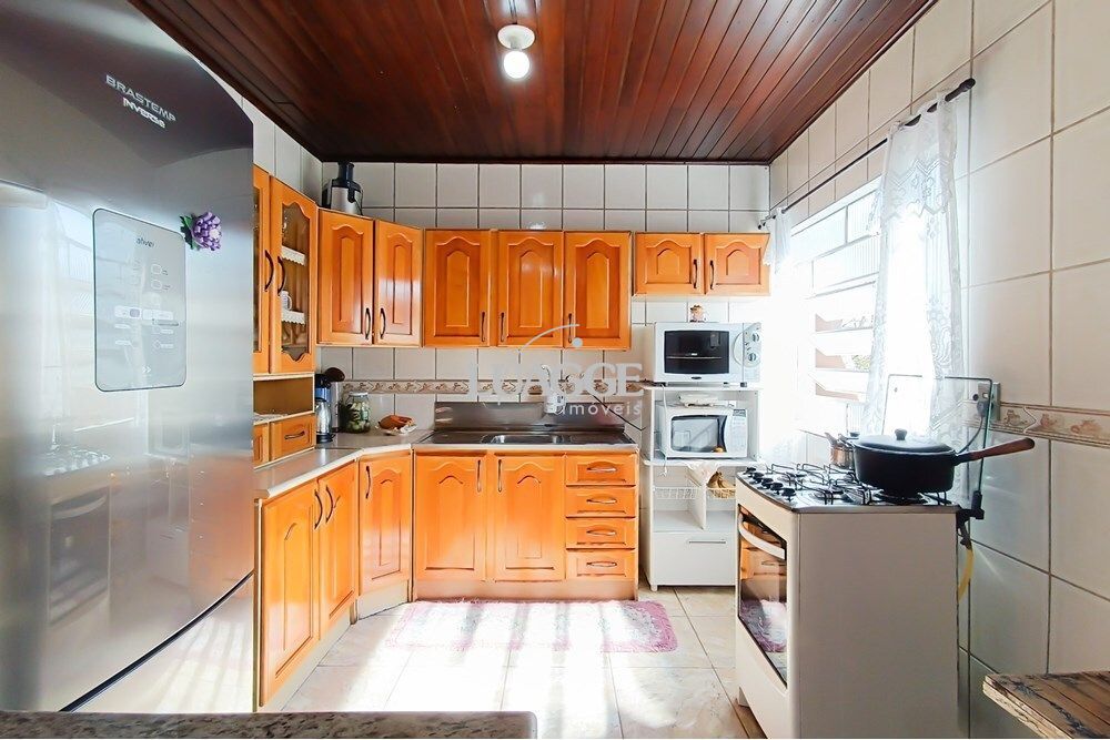 Casa à venda com 7 quartos, 255m² - Foto 58