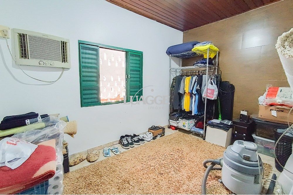 Casa à venda com 7 quartos, 255m² - Foto 68