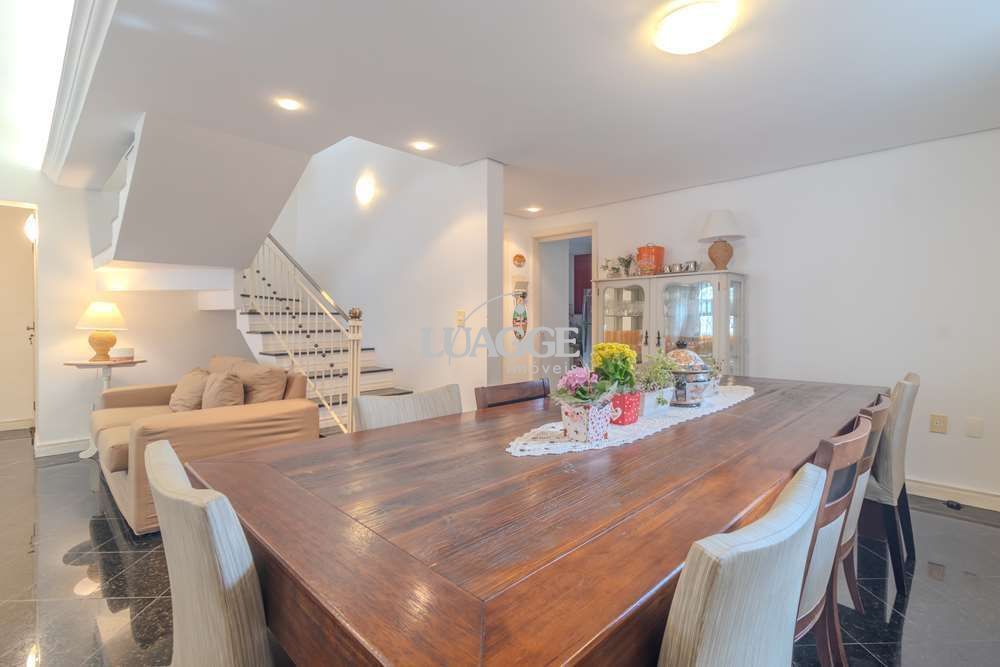 Casa à venda com 3 quartos, 379m² - Foto 39