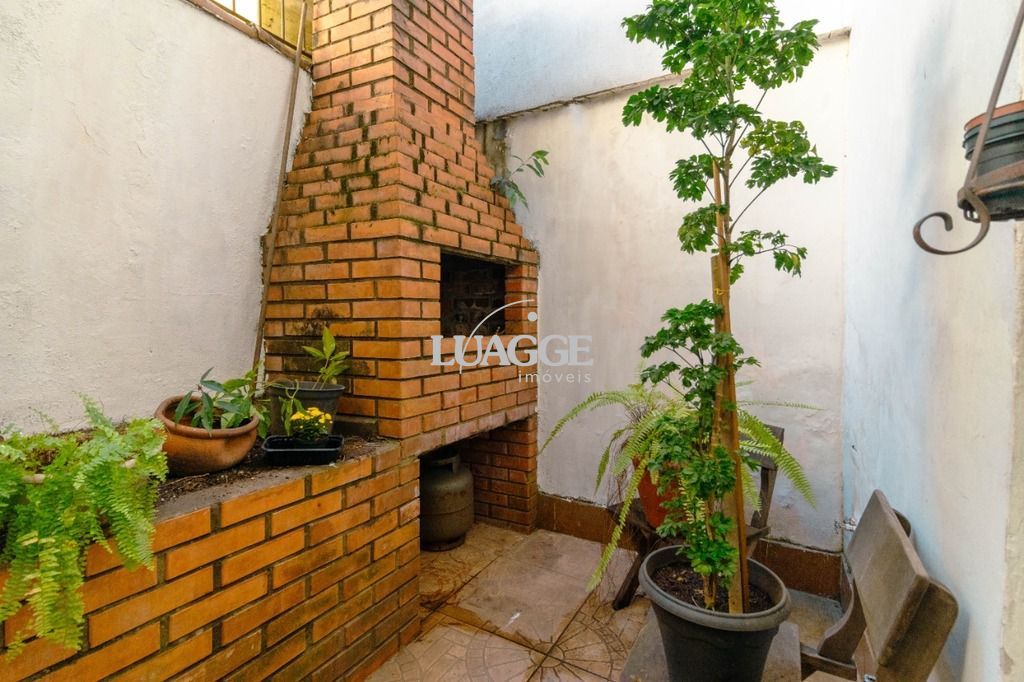 Casa à venda com 3 quartos, 130m² - Foto 35