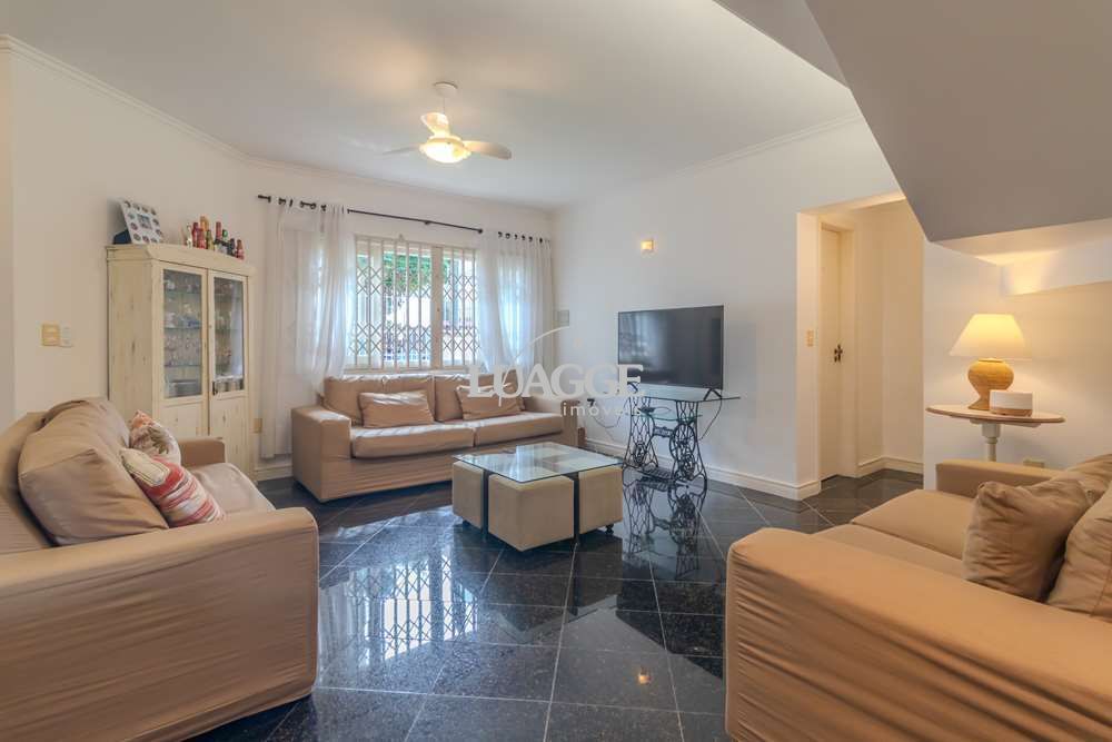Casa à venda com 3 quartos, 379m² - Foto 33