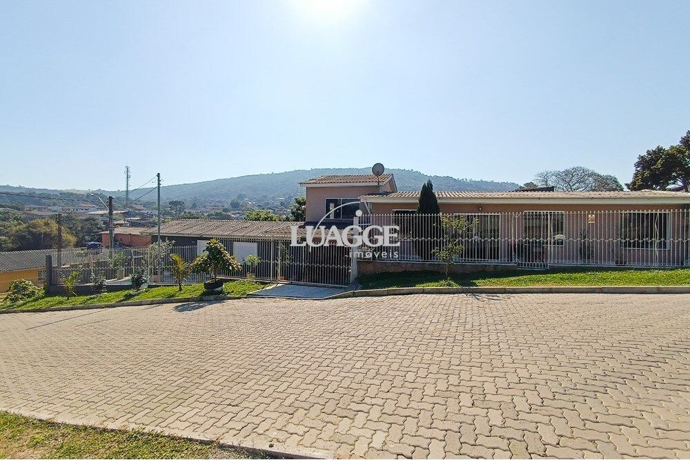 Casa à venda com 7 quartos, 255m² - Foto 25