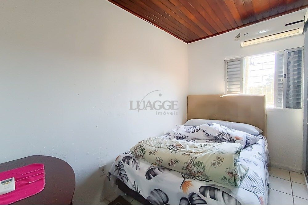 Casa à venda com 7 quartos, 255m² - Foto 33