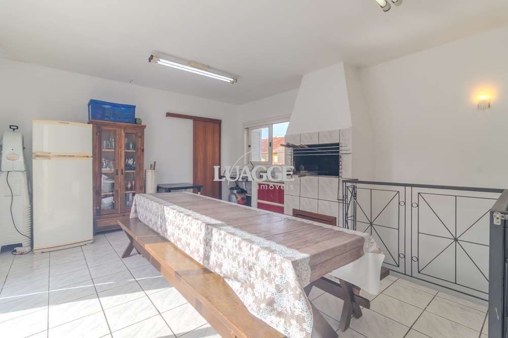 Casa à venda com 3 quartos, 379m² - Foto 44