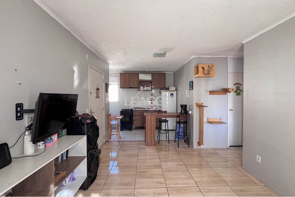 Apartamento à venda com 2 quartos, 45m² - Foto 1
