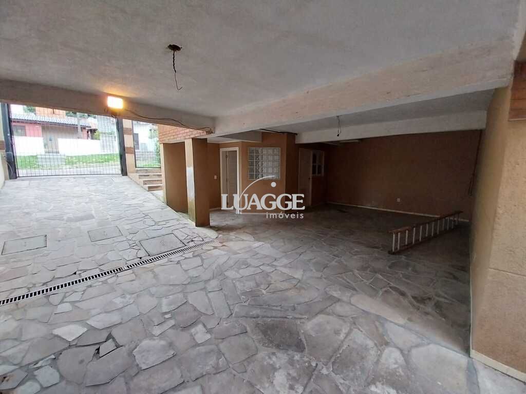 Casa de Condomínio à venda com 3 quartos, 172m² - Foto 2