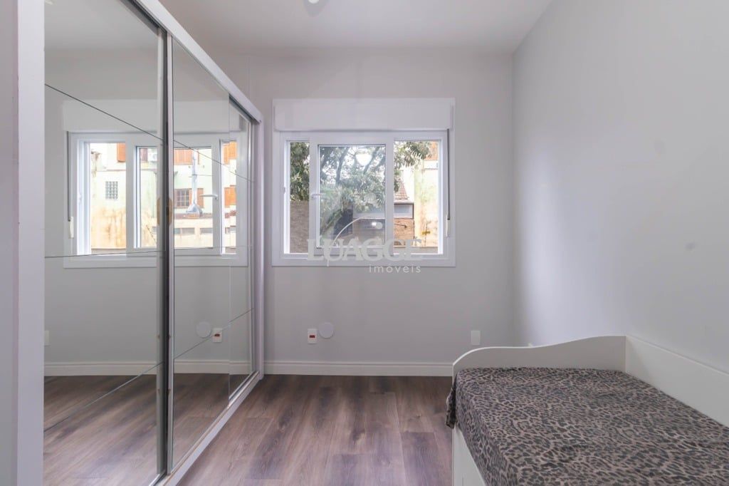 Apartamento à venda com 2 quartos, 62m² - Foto 14
