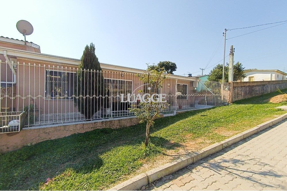 Casa à venda com 7 quartos, 255m² - Foto 24