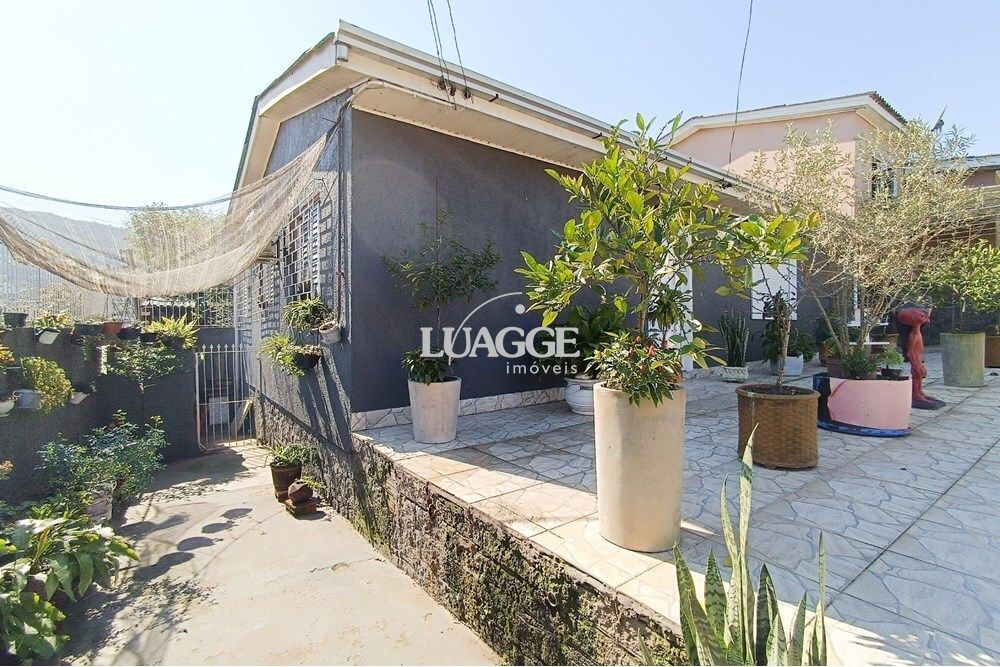 Casa à venda com 7 quartos, 255m² - Foto 8