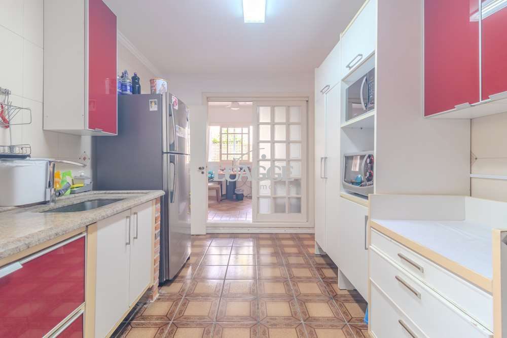 Casa à venda com 3 quartos, 379m² - Foto 30