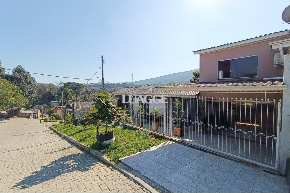 Casa à venda com 7 quartos, 255m² - Foto 23