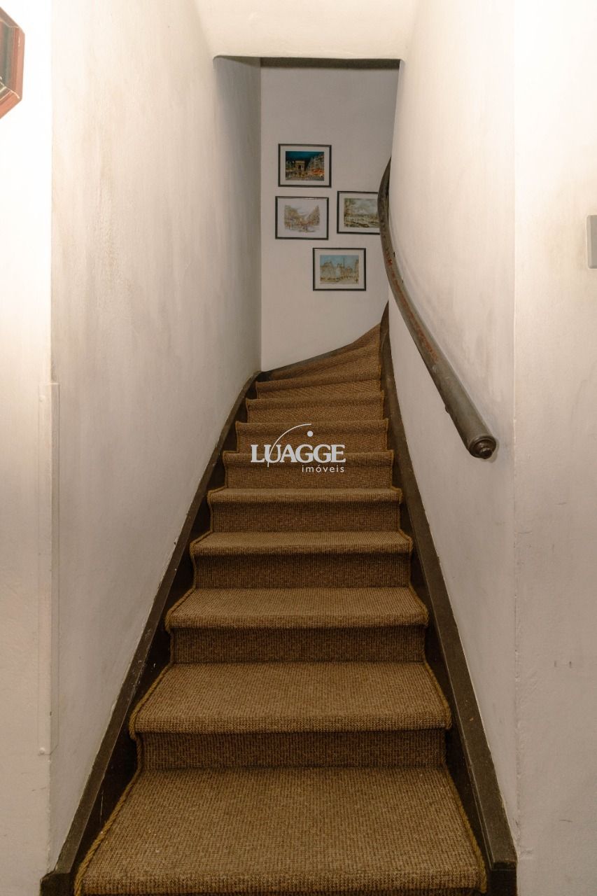 Casa à venda com 3 quartos, 130m² - Foto 37