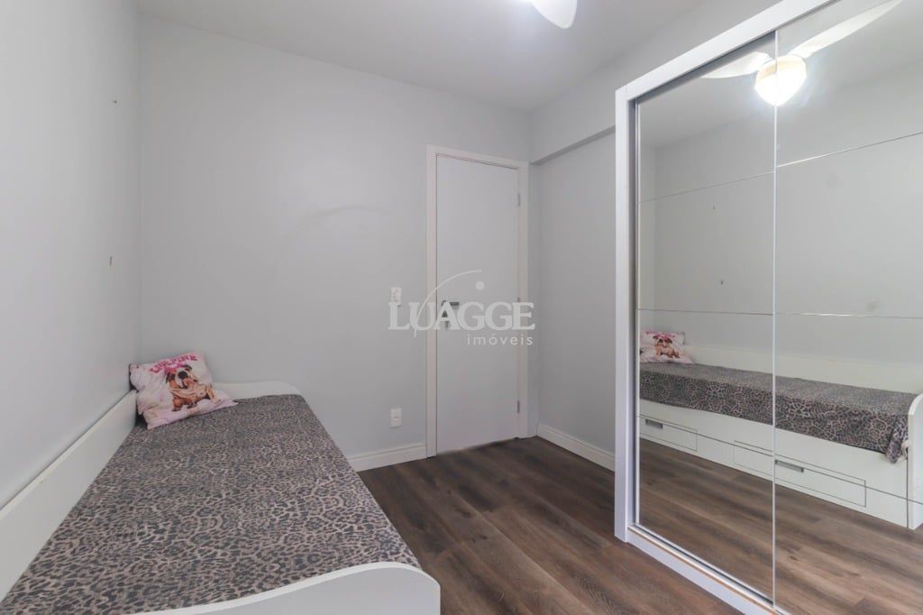 Apartamento à venda com 2 quartos, 62m² - Foto 12