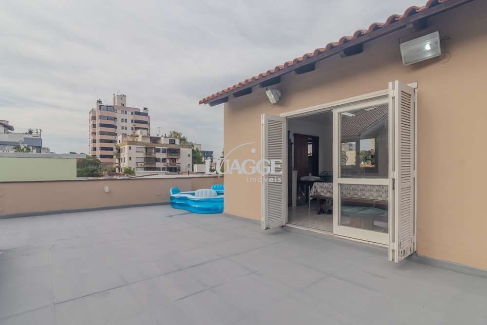 Casa à venda com 3 quartos, 379m² - Foto 9