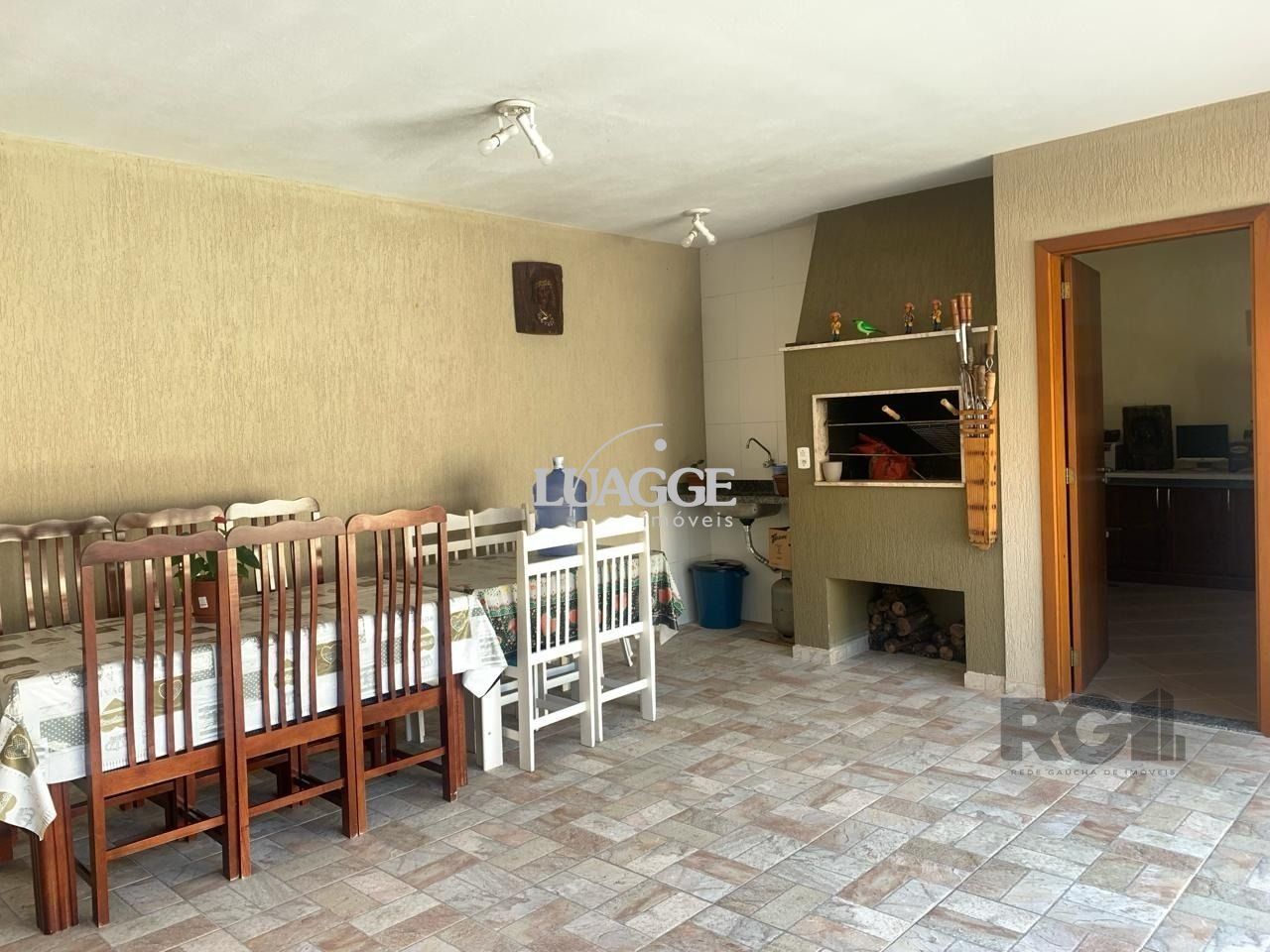 Casa à venda com 3 quartos, 184m² - Foto 6