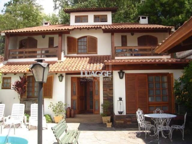 Casa à venda com 3 quartos, 146m² - Foto 1