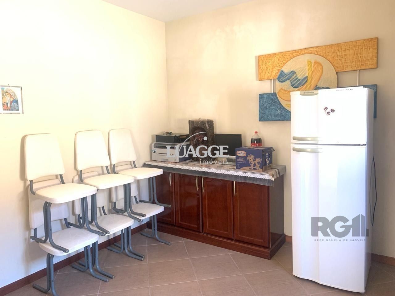 Casa à venda com 3 quartos, 184m² - Foto 7